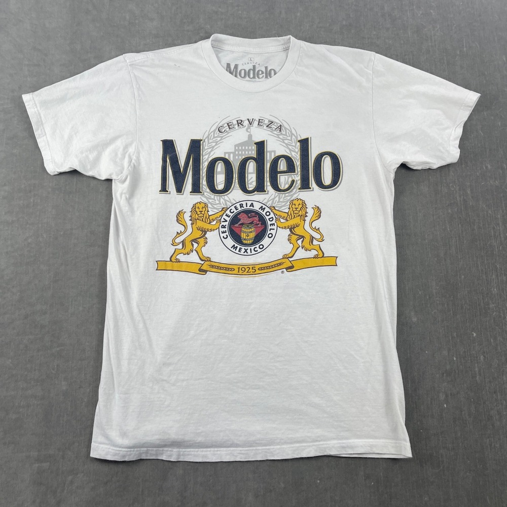 Modelo Men Large White T-Shirt Graphic Beer Logo Short Sleeve Tee